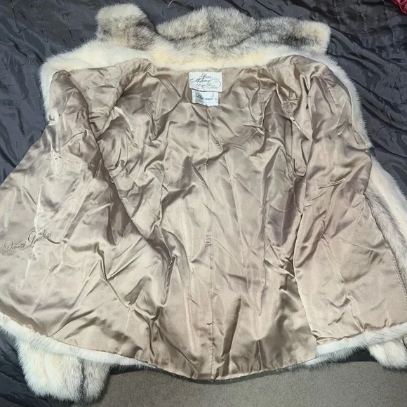 Pam Mahoney of Dallas Mink Coat - Picture 6 of 10